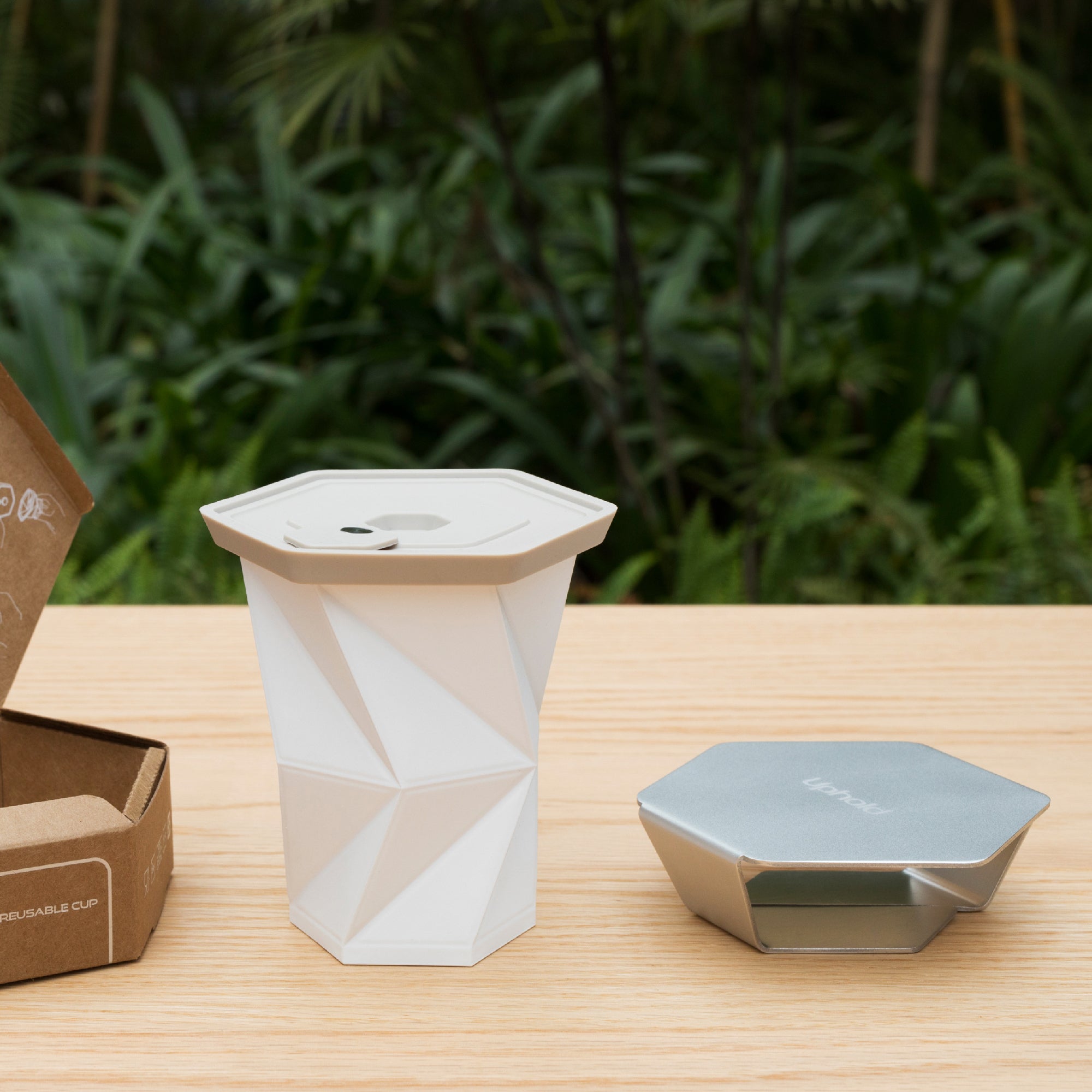 Uphold UCP-240-SS1 Folding Travel Cup 摺疊隨行杯 240ML (Sandstone 砂岩) [Foldable Portable Tea/Coffee Cup 折疊便攜茶/咖啡杯]
